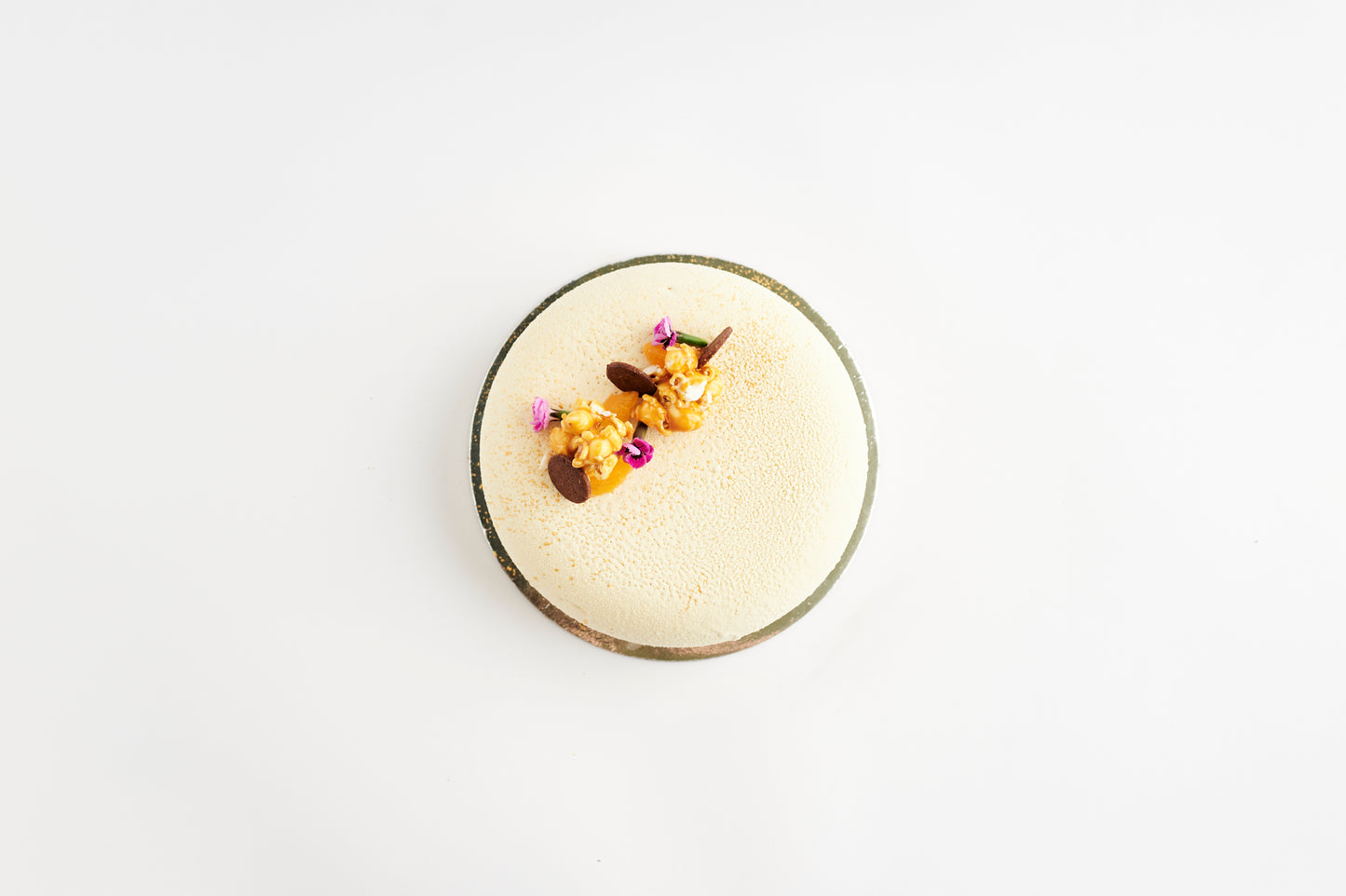 Espresso & white chocolate cake