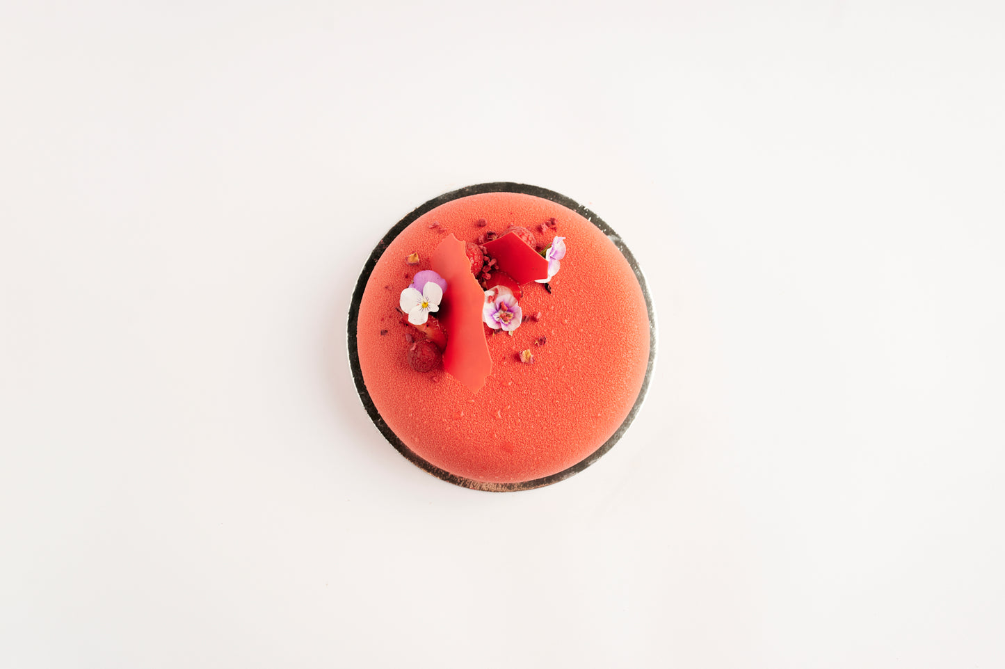 Strawberry & lychee cake
